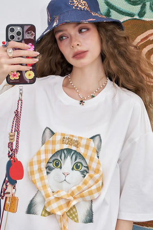 VILZSTUDIOS Vivid Cat Print Graphic Design T-Shirt
