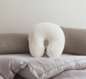 VILZSTUDIOS White 3D Cute Cushions