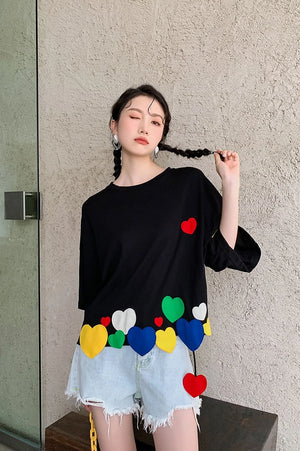 VILZSTUDIOS Colorful Heart Patch T-Shirt