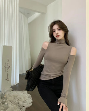 VILZSTUDIOS Stylish Hollow Out Velvet Sweater