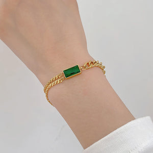 VILZSTUDIOS Classic Emerald Asymmetric Chain Necklace
