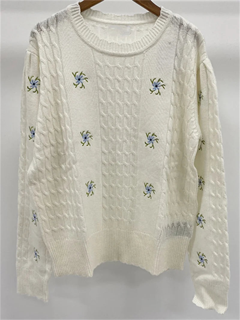VILZSTUDIOS Floral Embroidery Twist Sweater