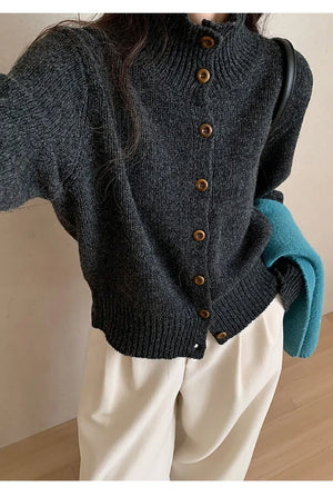 VILZSTUDIOS Luxurious Turtleneck Knit Cardigan