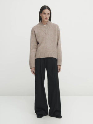 VILZSTUDIOS French Casual V-Neck Sweater
