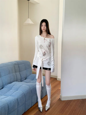 VILZSTUDIOS Kawaii Loose Round Neck Long Sleeve Top