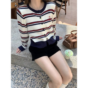 VILZSTUDIOS Cartoon Embroidery Thick Knitted Cardigan