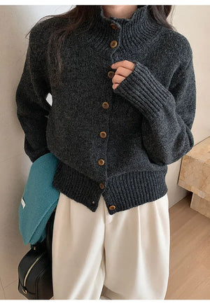 VILZSTUDIOS Luxurious Turtleneck Knit Cardigan