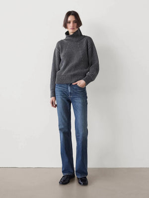 VILZSTUDIOS Thunder Gray Turtleneck Knit Sweater