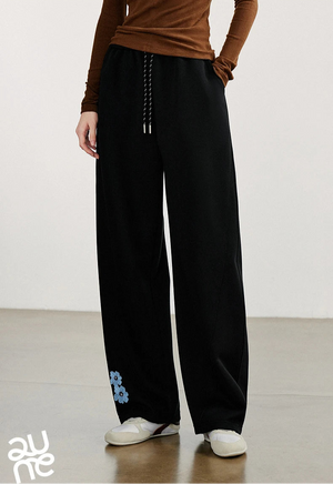 VILZSTUDIOS Green Velvet Embroidered Drawstring Sweatpants