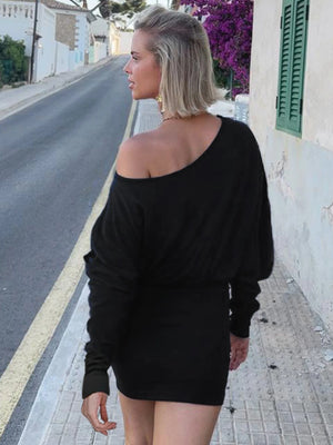 VILZSTUDIOS Sleek Elegant Off-Shoulder Bodycon Mini Dress