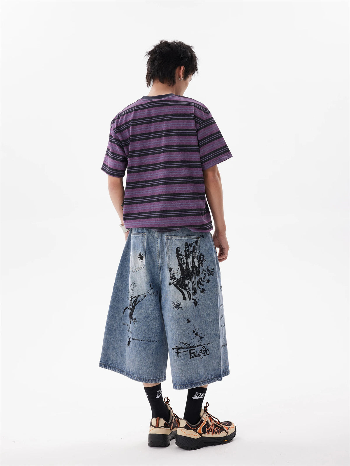 VILZSTUDIOS Vintage Graffiti Denim Cropped Wide-Leg Shorts