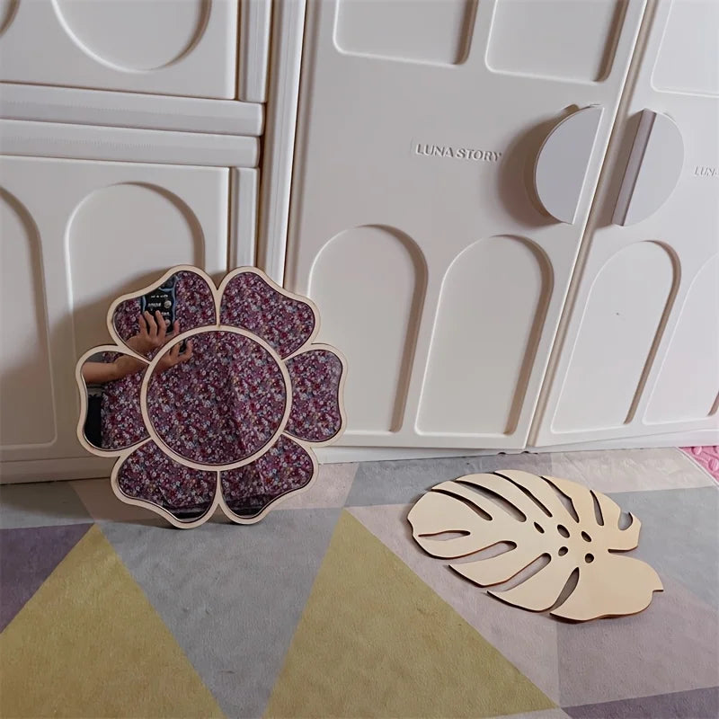 VILZSTUDIOS Nordic Style Small Daisy Wall Mirror