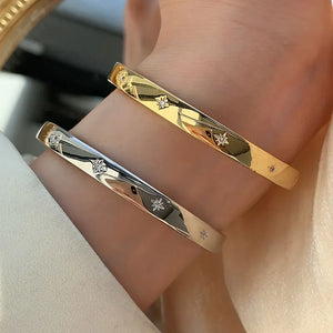 VILZSTUDIOS Golden Star Sterling Silver Bangle Bracelet