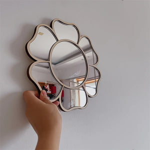 VILZSTUDIOS Nordic Style Small Daisy Wall Mirror
