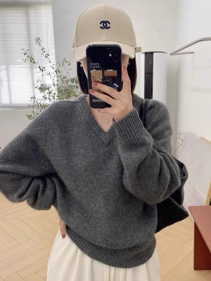 VILZSTUDIOS Cozy Knit Loose Long Sleeve Sweater