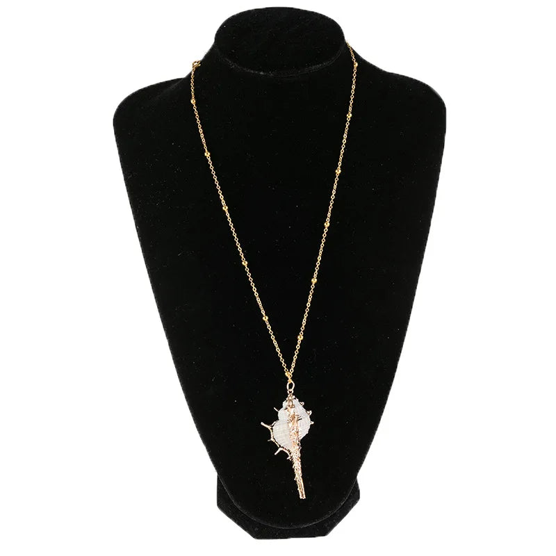 VILZSTUDIOS Natural Boho Shell Pendant Necklace