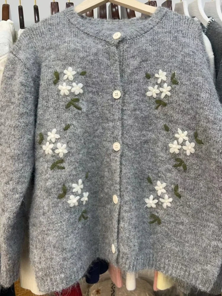 VILZSTUDIOS Elegant Thick Knitted Cardigan