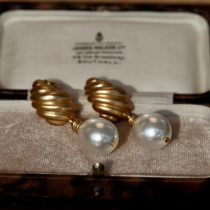 VILZSTUDIOS Gold Pearl Geometric Drop Earrings
