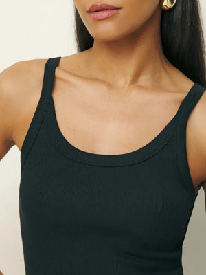 VILZSTUDIOS Basic Slim Fit Sleeveless Tank Top