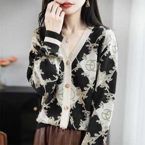 VILZSTUDIOS Chic V-Neck Jacquard Cardigan