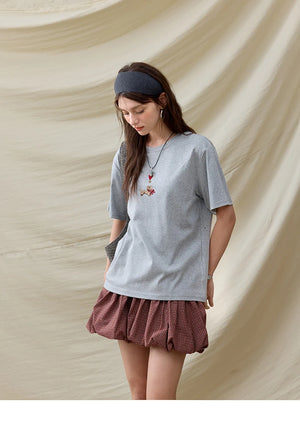 VILZSTUDIOS Basic Dog Embroidery T-Shirt