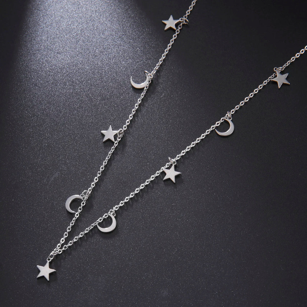 VILZSTUDIOS Moon & Star Pendant Necklace