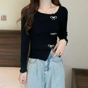 VILZSTUDIOS Irregular Knitted Bow Buttons Sweater