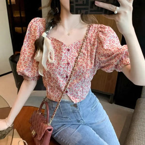VILZSTUDIOS French Style Floral V-Neck Puff Blouse