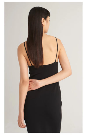VILZSTUDIOS Chic Knitted Halter Midi Dress