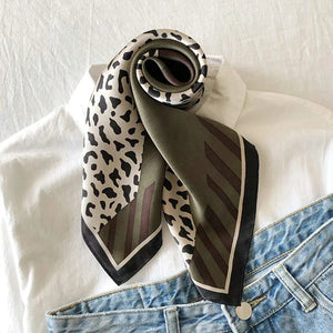 VILZSTUDIOS 70*70cm Leopard Green Brown Silk Scarf Women Simulated Silk Fresh and Elegant Versatile Headwear Clothing Bags and Square Scarf