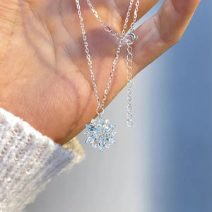 VILZSTUDIOS Sweet 925 Sterling Silver Blue Crystal Zircon Snowflake Necklace