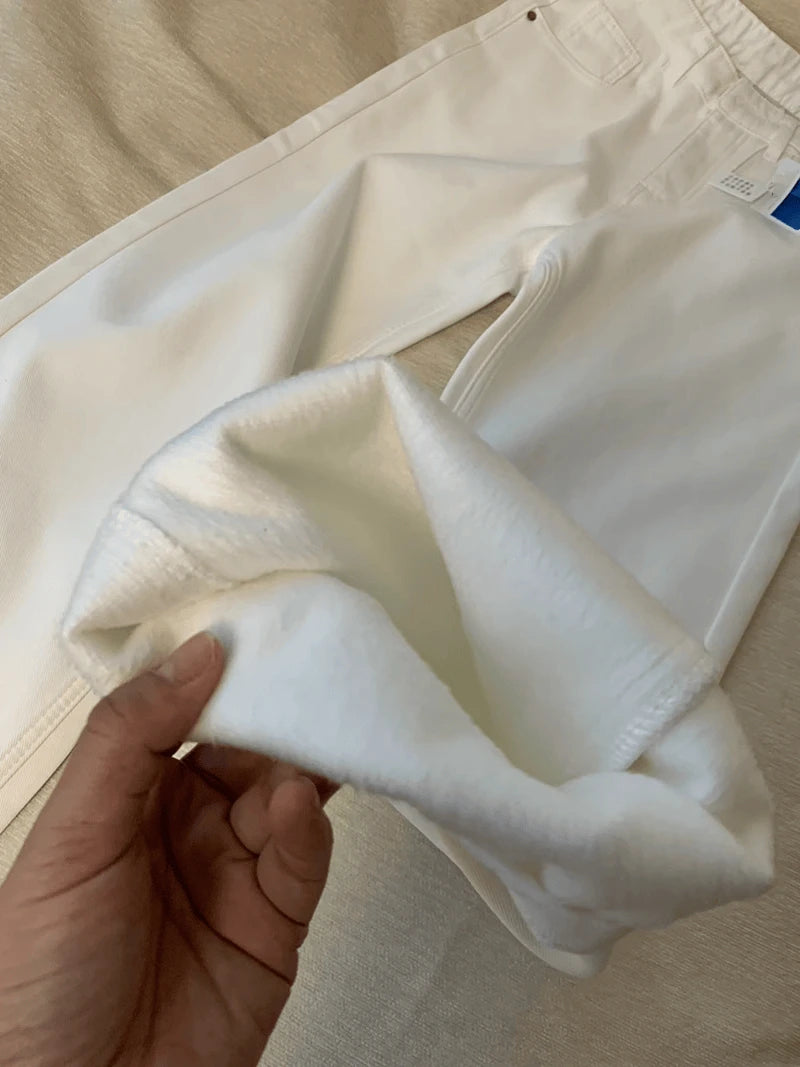 VILZSTUDIOS Classic High-Waist White Flared Jeans