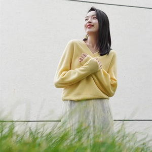 VILZSTUDIOS Cozy Wool V-Neck Knitted Sweater