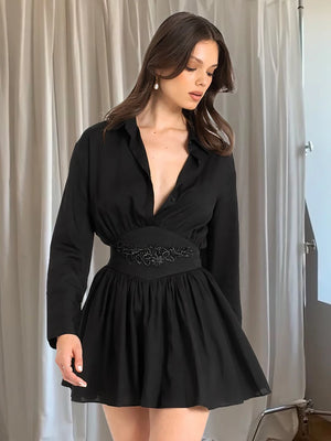 VILZSTUDIOS Elegant Black Long Sleeve Pleated Dress
