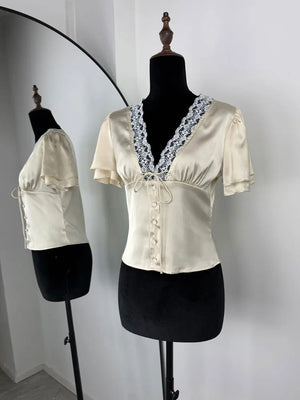 VILZSTUDIOS Lace V-Neck Hollow Out T-Shirt