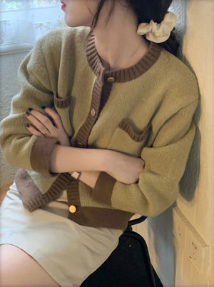 VILZSTUDIOS Chic Knit Contrast Cardigan