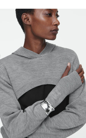 VILZSTUDIOS Wool Knit Cropped Hoodie