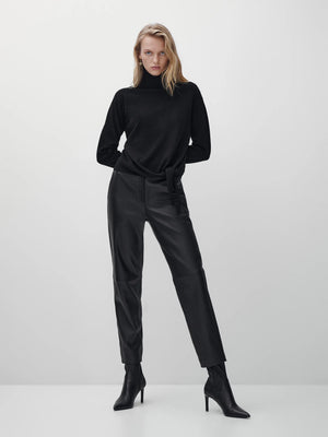 VILZSTUDIOS Basic High Neck Wool Blend Sweater