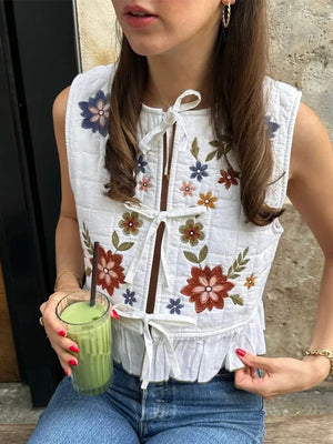 VILZSTUDIOS Chic Floral Embroidered Lace-Up Blouse