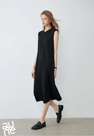 VILZSTUDIOS Delicate Summer Dress