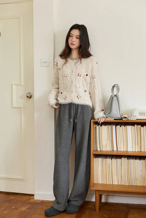 VILZSTUDIOS Luxurious Hand-Knitted Wool Sweater