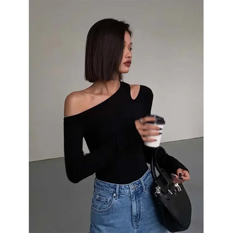 VILZSTUDIOS One Shoulder Slim Fit Top