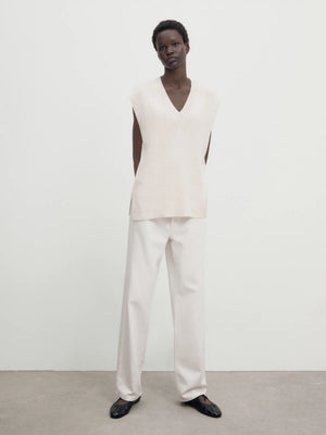 VILZSTUDIOS Minimalist Beige V-Neck Knit Vest