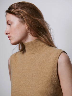 VILZSTUDIOS Turtleneck Wool Blend Sleeveless Sweater