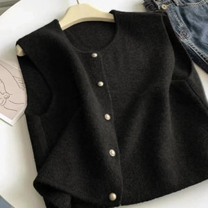VILZSTUDIOS Cozy Cashmere Knitted Sleeveless Sweater