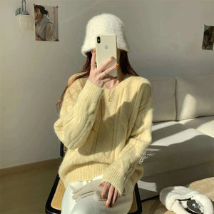 VILZSTUDIOS Cozy Oversized Festive Sweater