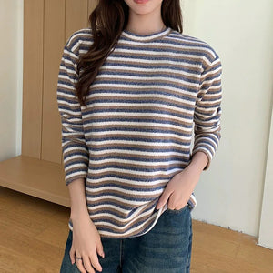VILZSTUDIOS Cozy Striped Knit Sweater
