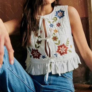 VILZSTUDIOS Chic Floral Embroidered Lace-Up Blouse