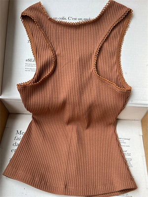 VILZSTUDIOS Slim Lace Trimmed Sleeveless Tank Top