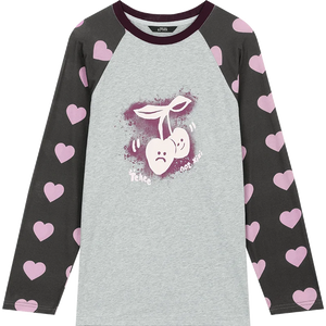VILZSTUDIOS Cute Strawberry Oversized Long Sleeve T-Shirt